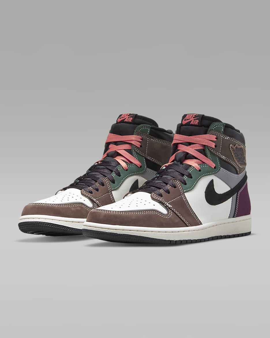 Air Jordan 1 Retro High OG Men s Shoes. Nike ID
